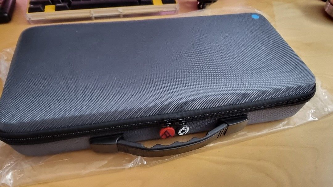 Wilba.Tech Salvation Custom Mechanical Keyboard (2 PCBs: Hotswap