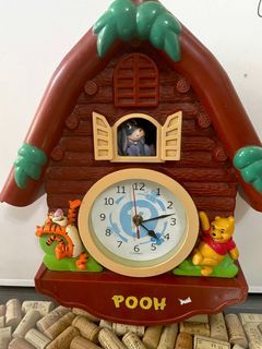 Winnie the Pooh clock - eeyore pendulum