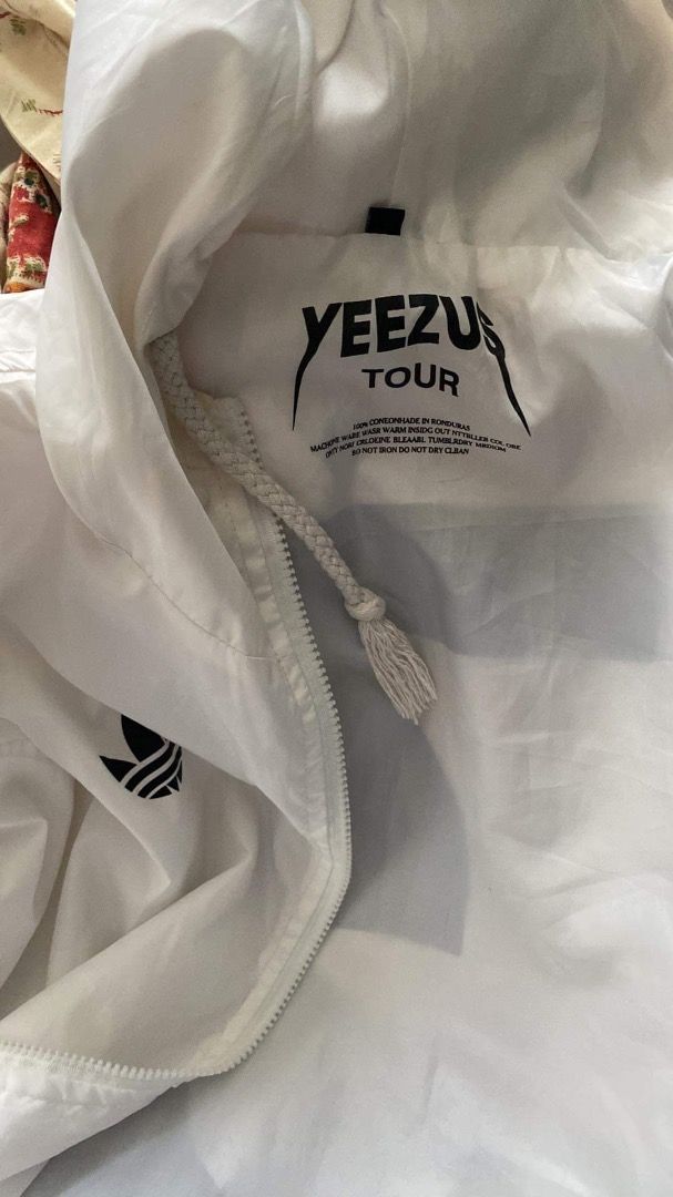 YEEZUS TOUR WINDBREAKER Men s Fashion Coats Jackets and