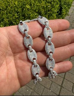 (Category: ) located in . Submitted by watchshop2000 (Listing ID 1216719485, Image 1). Description: .