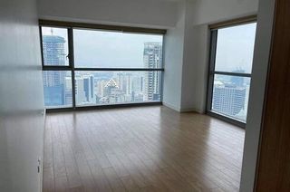2 Bedroom Corner Unit for Sale in One Shangri-La Place South Tower, Mandaluyong City