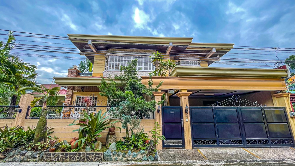 406 sqm Flood free House Filinvest East Marcos Highway Cainta nr