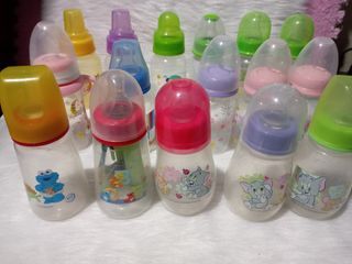 5oz brand new feeding bottles