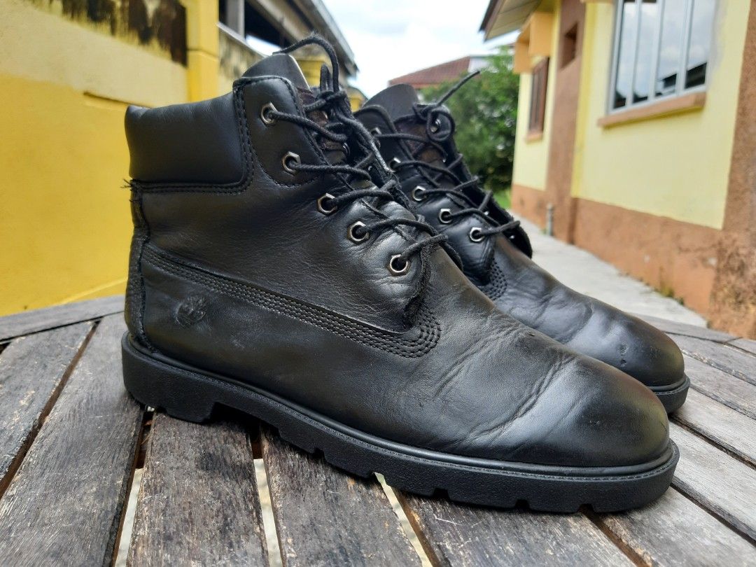 Junior black 2025 timberland boots uk