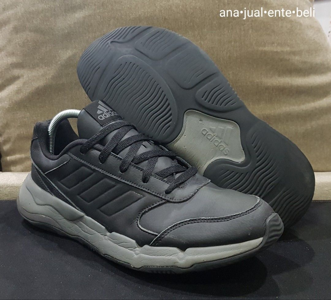 Adidas etera store