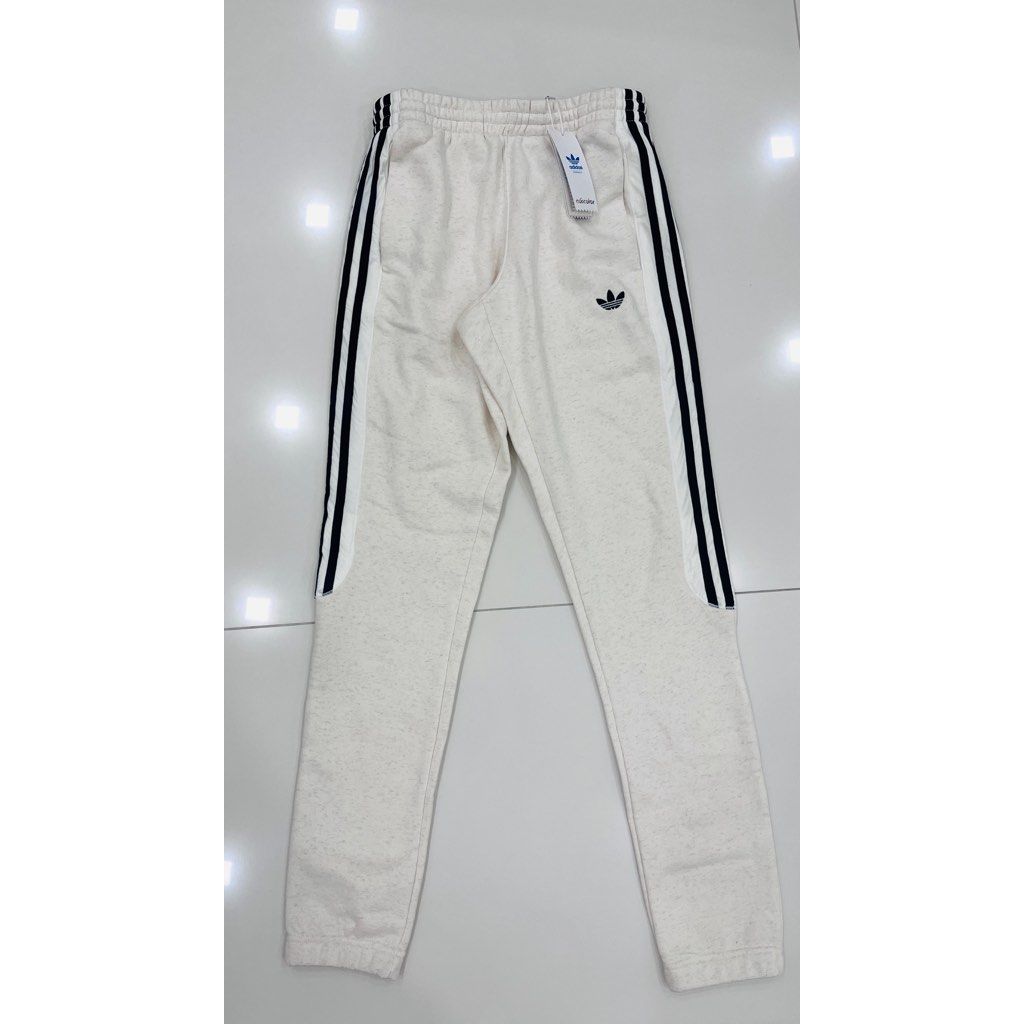 Radkin sweatpants top