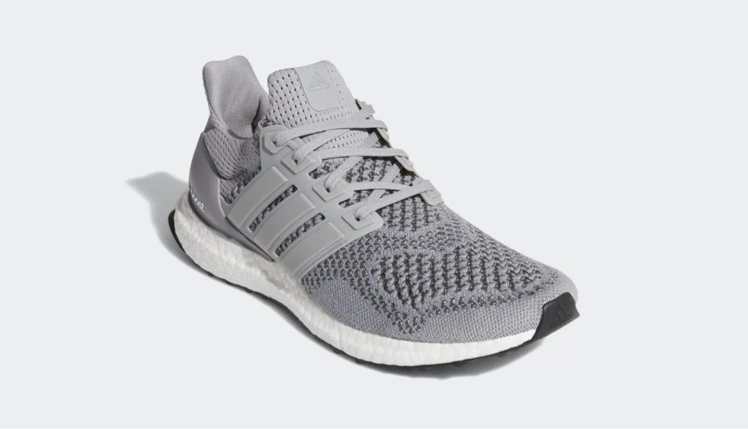 Ultra boost 1.0 wool grey top