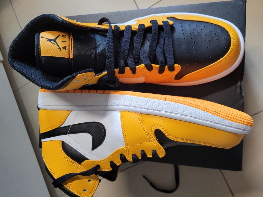 aj1 taxi yellow