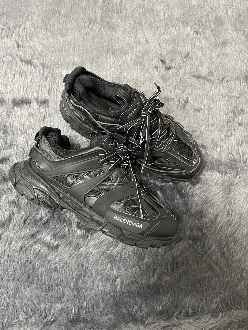 Balenciaga track 1 faded 41 Mens Fashion Footwear Sneakers on Carousell