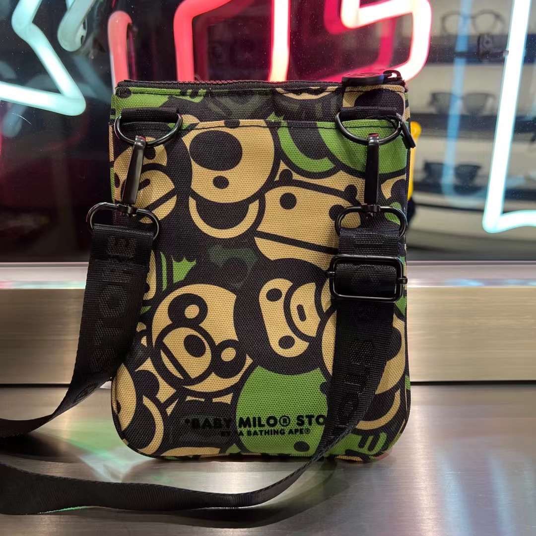 BAPE Green Baby Milo Messenger Bag A Bathing Ape