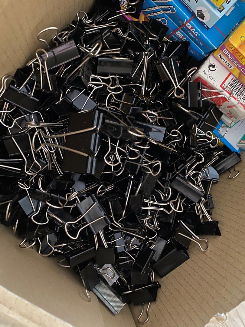 Binder clips, Hobbies & Toys, Stationery & Craft, Stationery & School