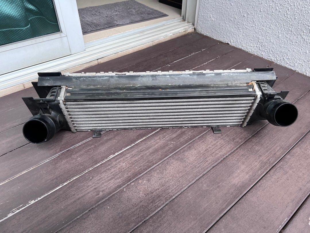 BMW N55 2 series intercooler, Car Accessories, Accessories on Carousell