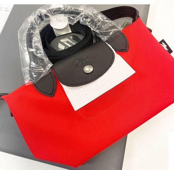 Longchamp Le Pliage Boxford Travel Bag, Luxury, Bags & Wallets on Carousell