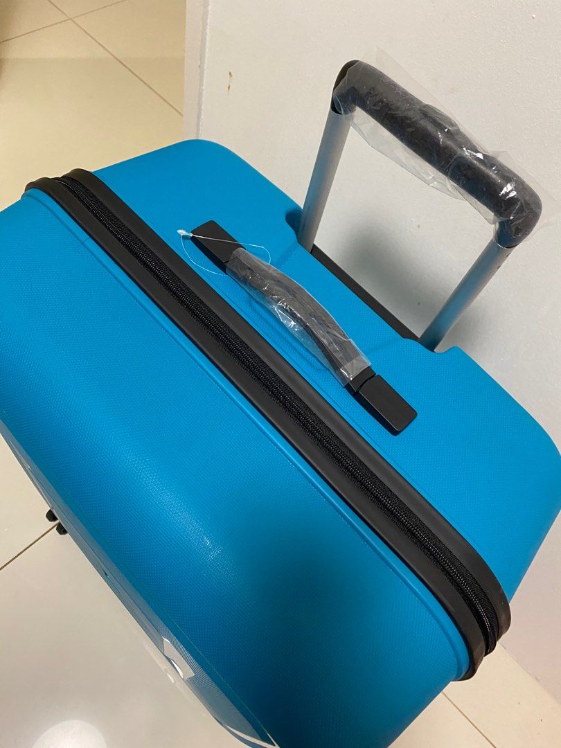 I have forgotten the number combination of an American tourister bag. How  can I reset it again? - Quora