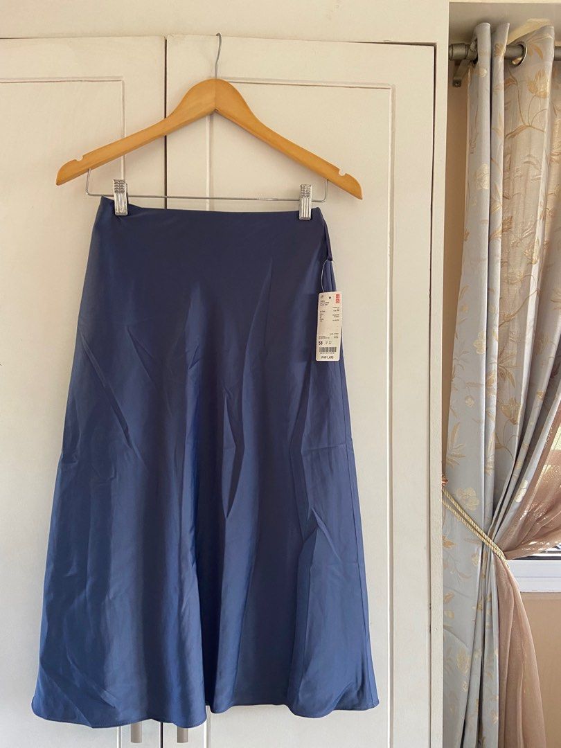 Brand New Uniqlo Satin Skirt on Carousell