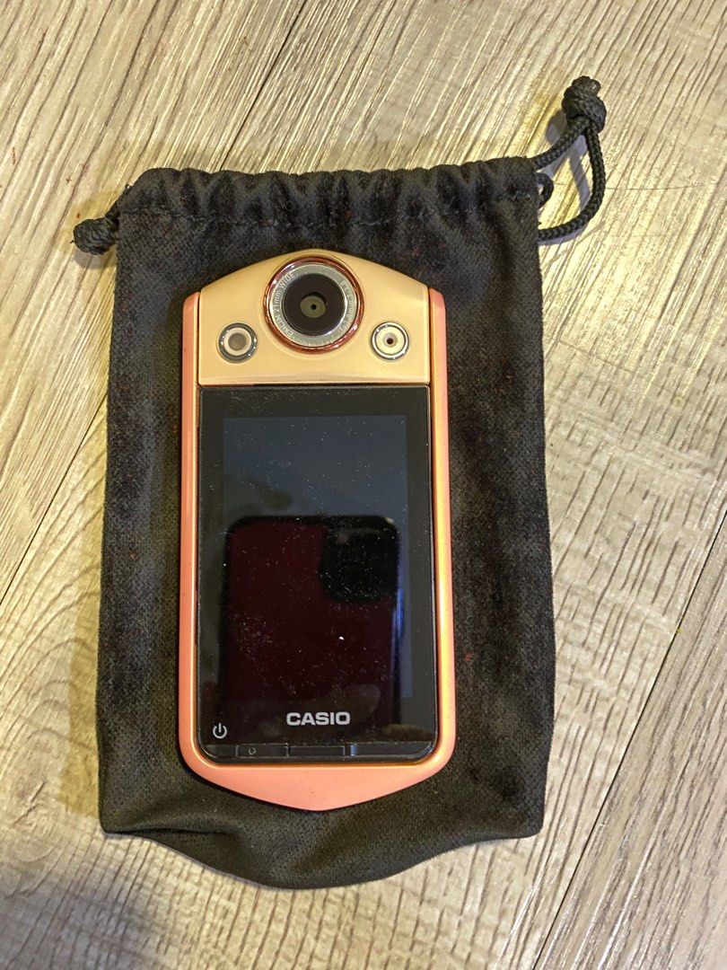 Casio TR camera (Category: Cameras) located in Kuala Lumpur. Submitted by sarina1 (Listing ID 1216672886, Image 1). Description: Perfect condition 👍seldom used.