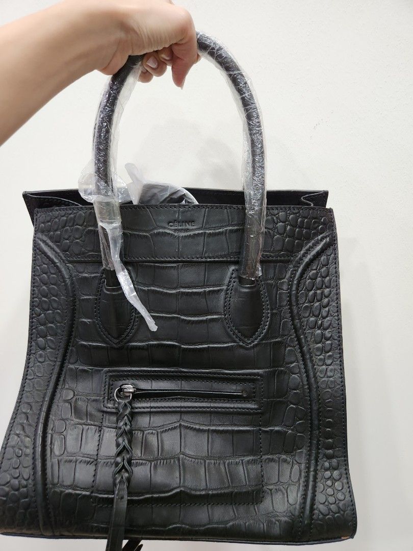 Celine hotsell black handbag