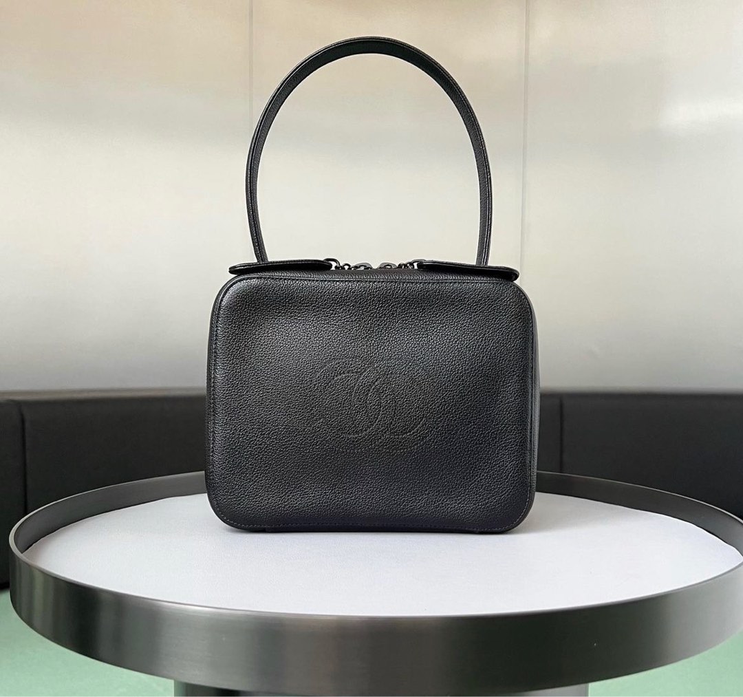 Chanel Vanity Box Bag Grained Calfskin Black Brhw, Luxury, Bags & Wallets on Carousell