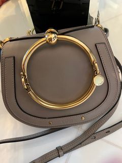 （分類：）位於 。 由 bellared 提交（商品編號 1216743949，圖片 1）。簡介： 。
