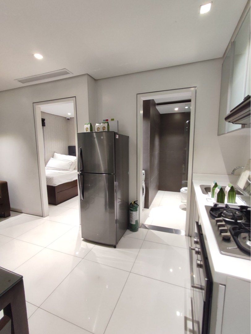 Condo In Pioneer MANDALUYONG RENT TO OWN EDSA ORTIGAS PASIG MAKATI ROCKWELL EDSA MANDALUYONG