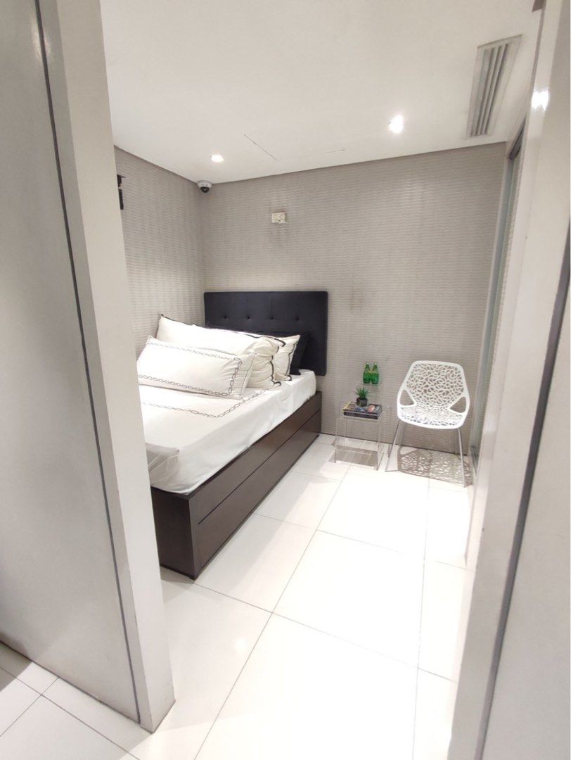 Condo In Pioneer MANDALUYONG RENT TO OWN EDSA ORTIGAS PASIG MAKATI ROCKWELL EDSA MANDALUYONG