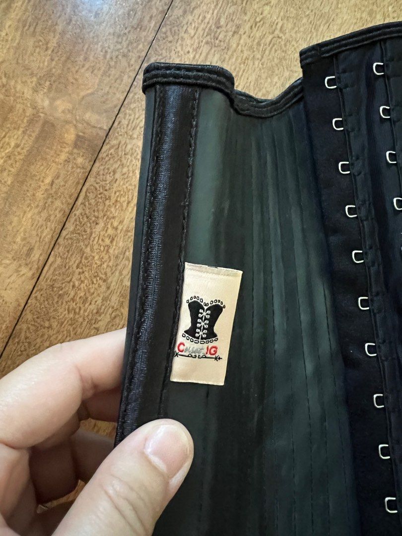 Corset IG Waist Trainer XXS on Carousell
