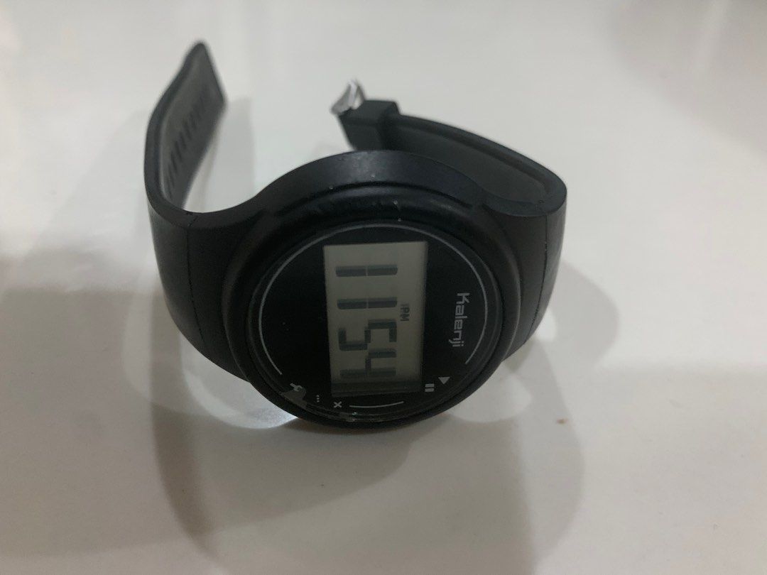 W100 watch decathlon sale
