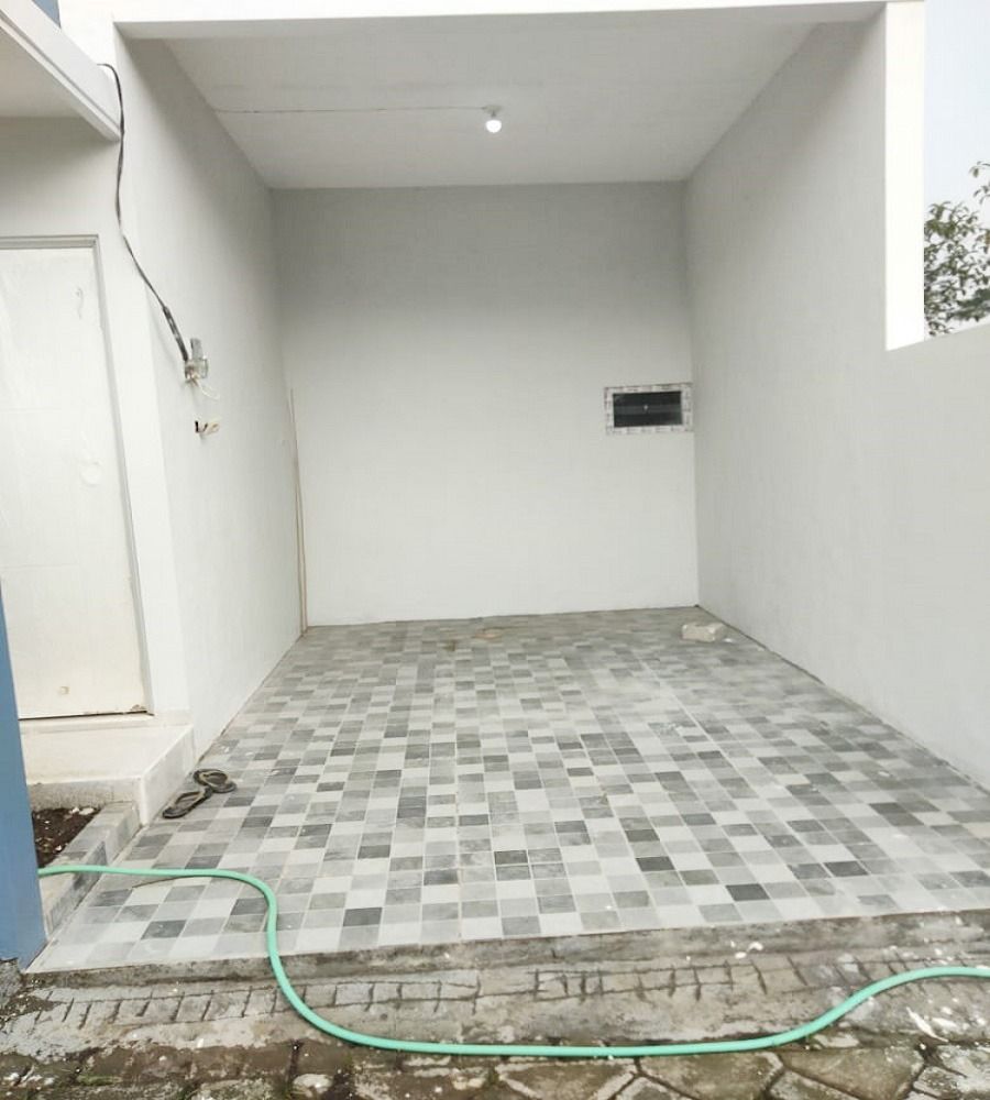 dijual_rumah_baru_2_lantai_di__1677055658_723ed55f_progressive