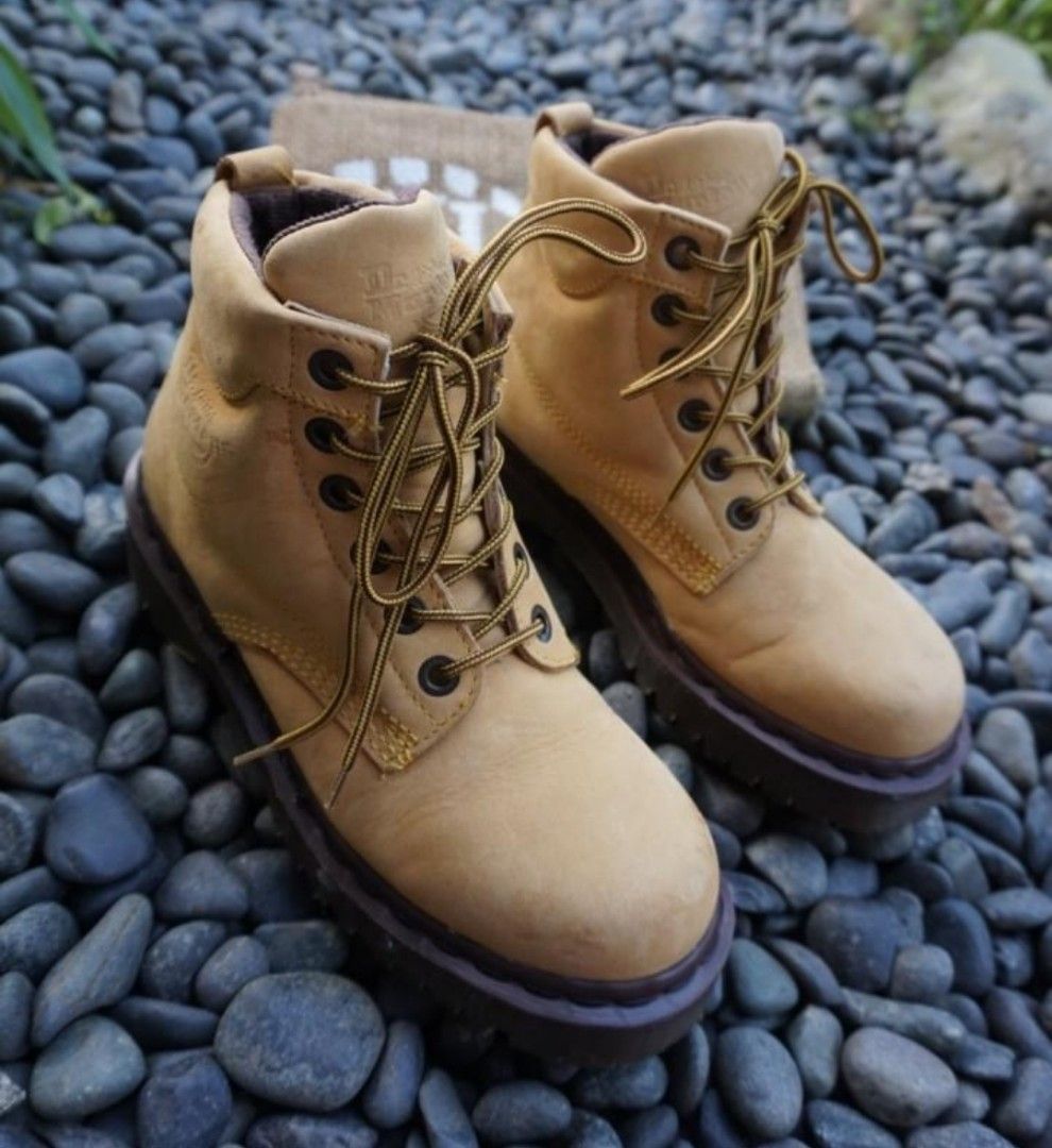 Dr martens 2025 greasy 38