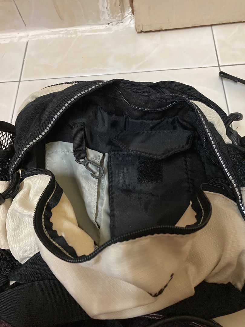 Eddie Bauer Large fanny pack waist pouch bag black and tan hiking porches bag waist bag hiking Men s Fashion Bags Belt bags Clutches and Pouches on Carousell