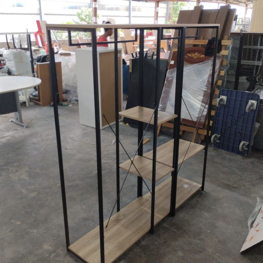 (F20026619) Metal Frame Open Wardrobe With Wooden Shelf / Bingkai Logam ...