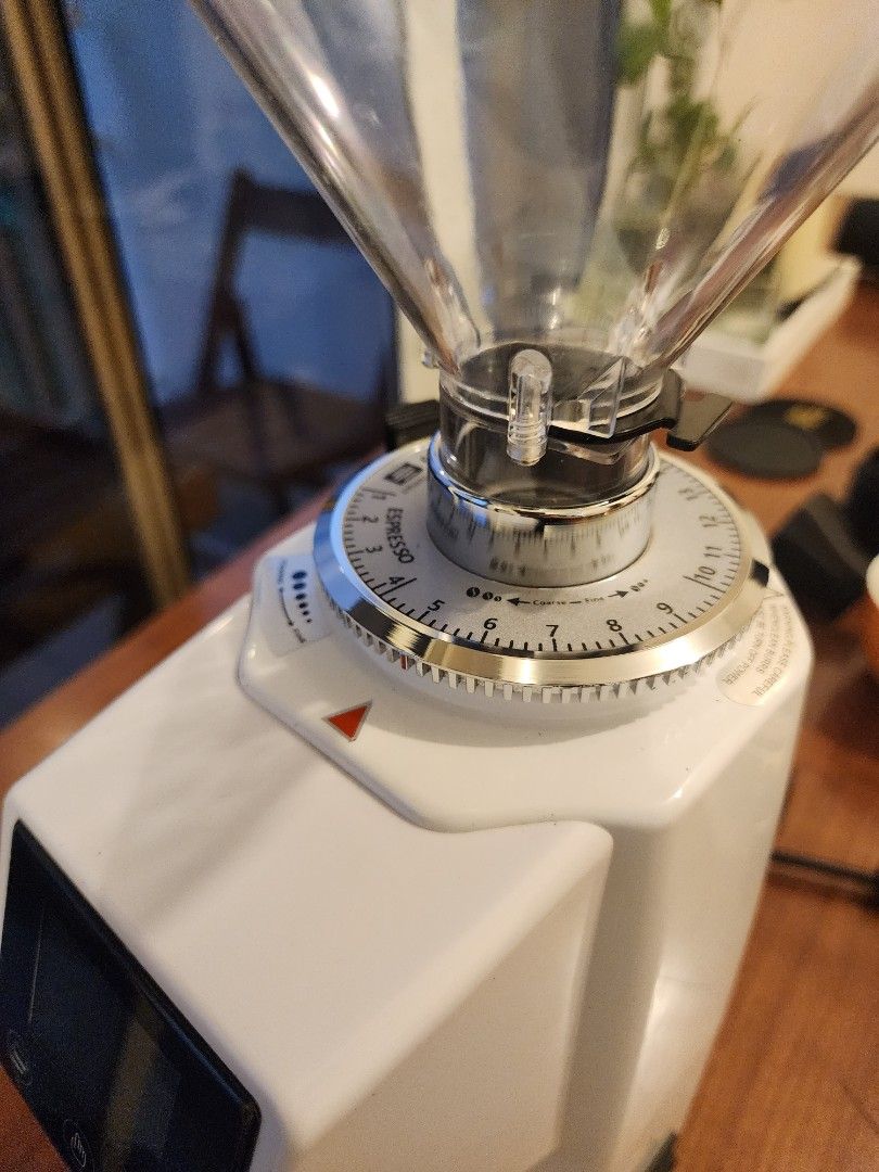 Gemilai Coffee /espresso grinder, TV & Home Appliances, Kitchen ...