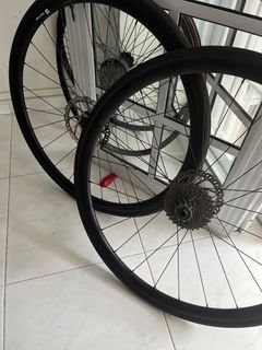 Giant PR2 wheelset (+cassette/rotor)