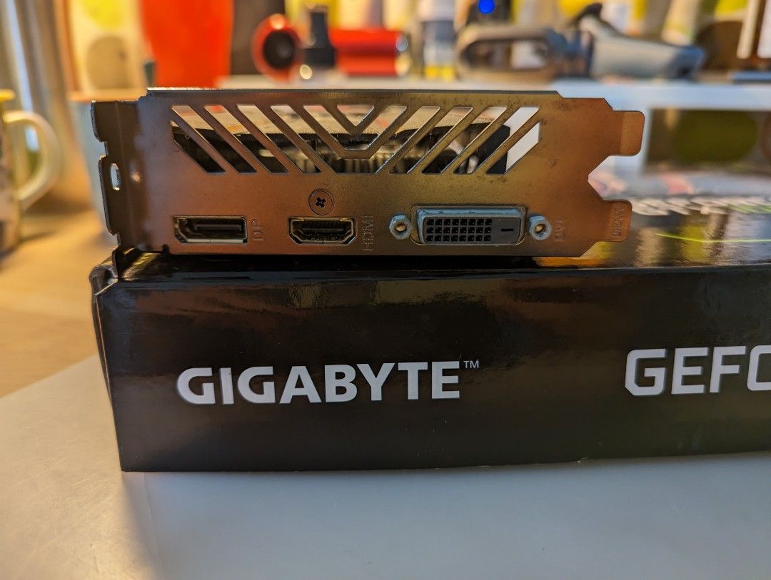 Gigabyte gtx hotsell 1050 2gb oc