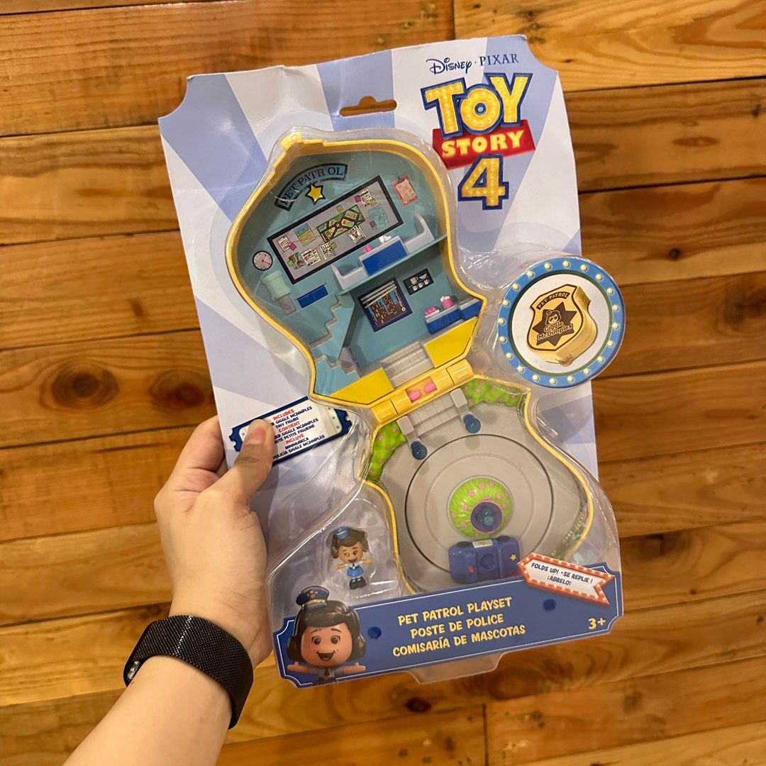 Pet patrol playset deals toy story 4
