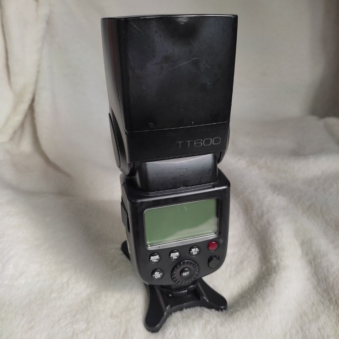 Godox TT600 with Godox Trigger XT1, Photography, Photography