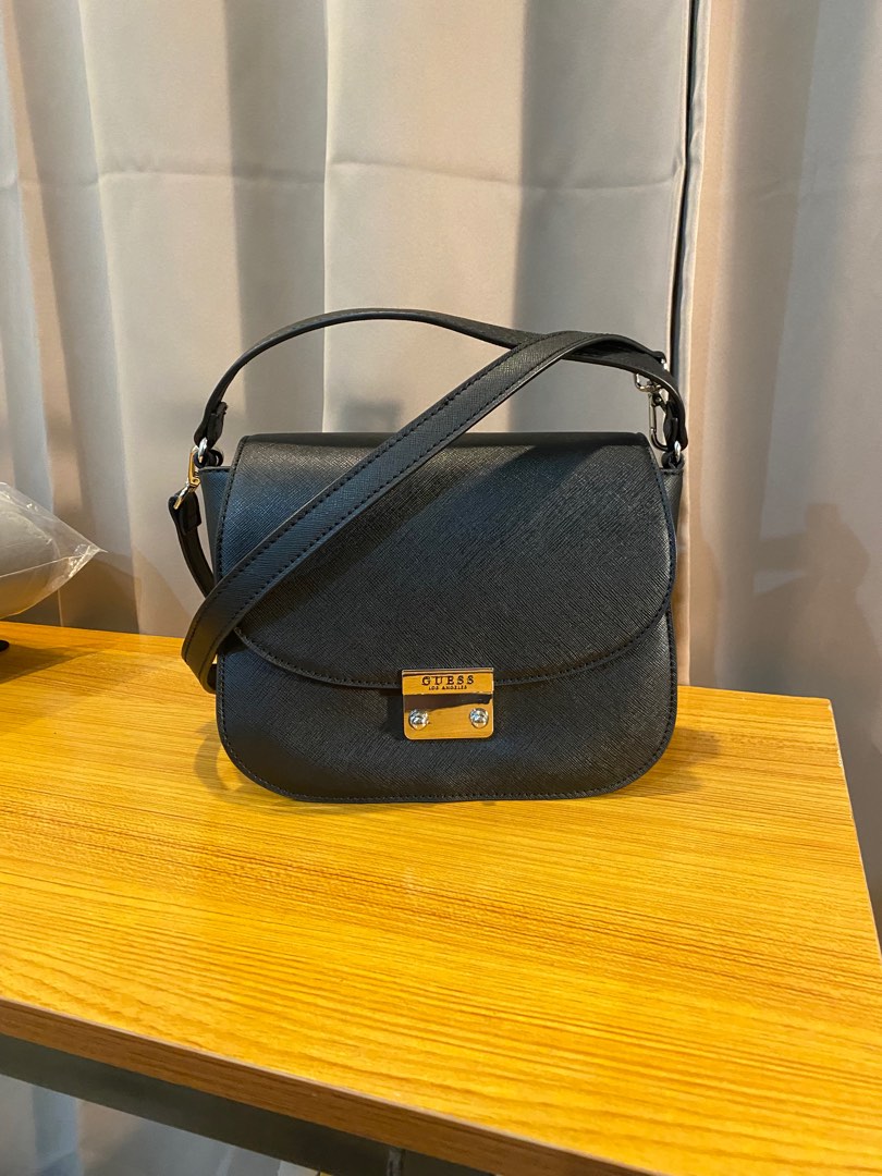 Guess Whitton Crossbody Bag, Women's Fashion, Bags & Wallets, Cross