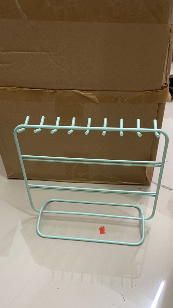 Ikea jewellery stand, Women's Fashion, Jewelry & Organisers, Necklaces