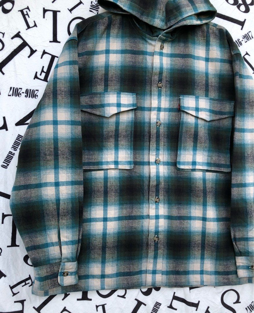 🔥Levi's Flannel Shirt Jacket With Hoodie Oversized, Men's Fashion, Coats,  Jackets and Outerwear on Carousell