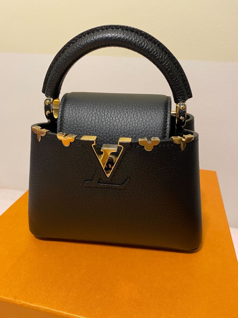 Louis Vuitton LV Capucines Mini (Special Edition) M56669 - LV signature ...