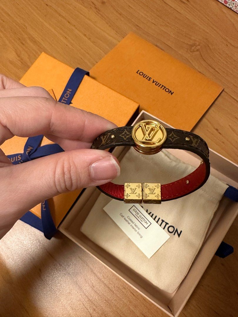 Louis Vuitton Monogram LV Circle Reversible Bracelet, Red, S = 17 cm