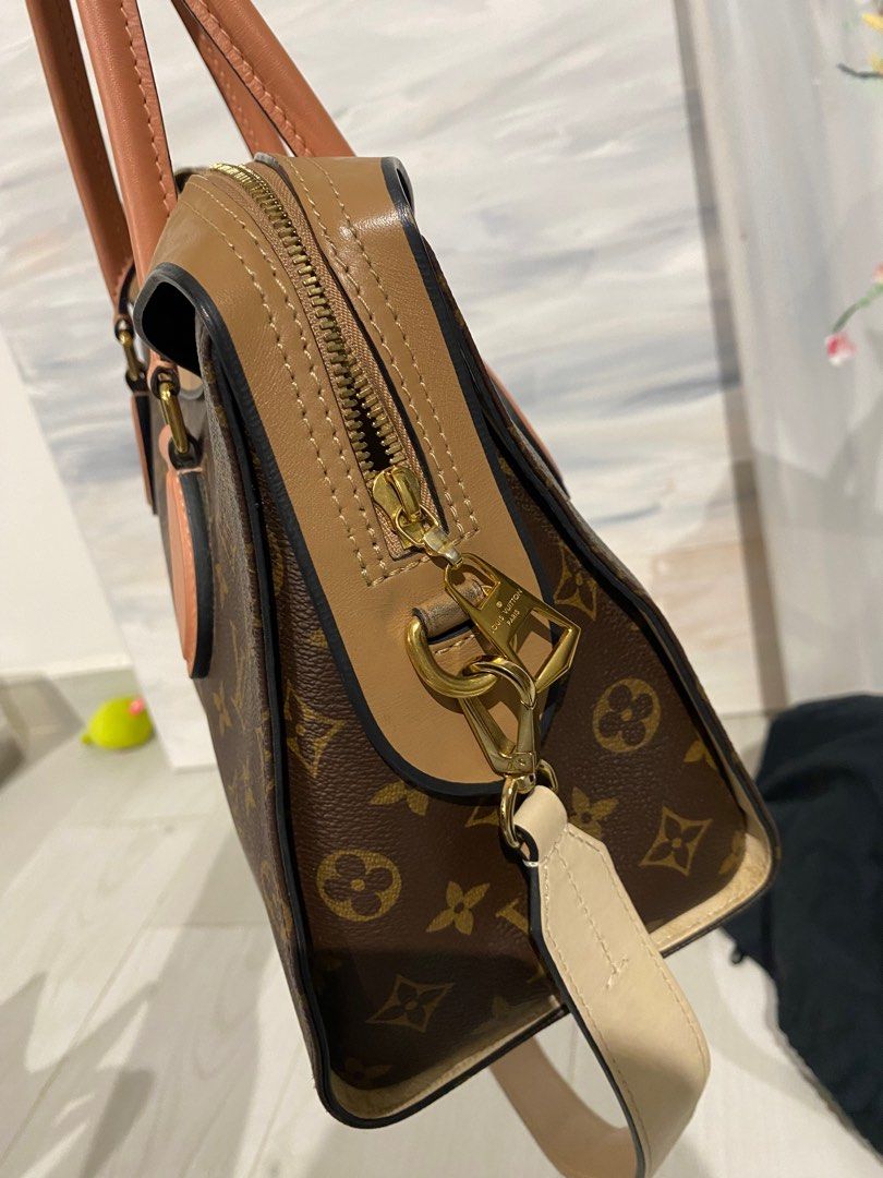 LOUIS VUITTON Monogram Canvas Tuileries Shoulder Tote Bag