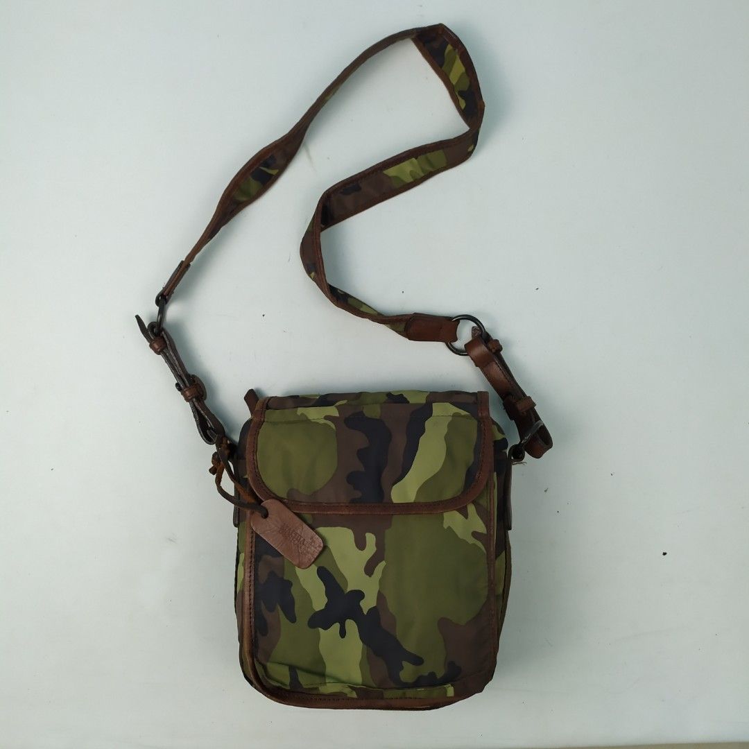 Sling bag camo sales