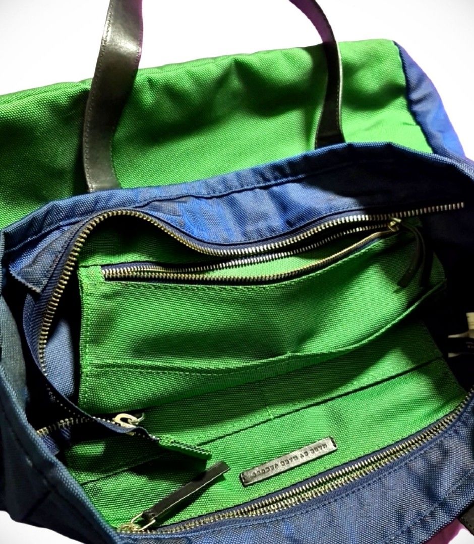 Marc Jacobs Large Nylon Shoulder Bag In Navy Green Women s