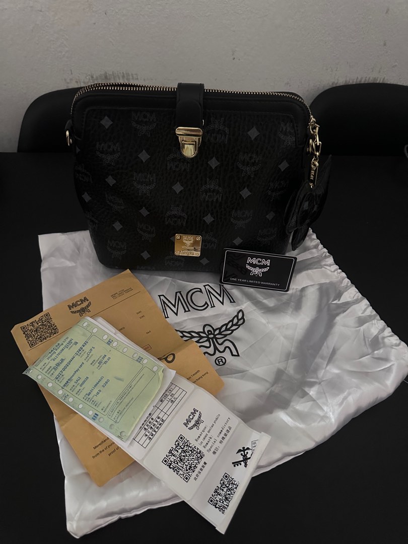 Mcm sling bag black cheap