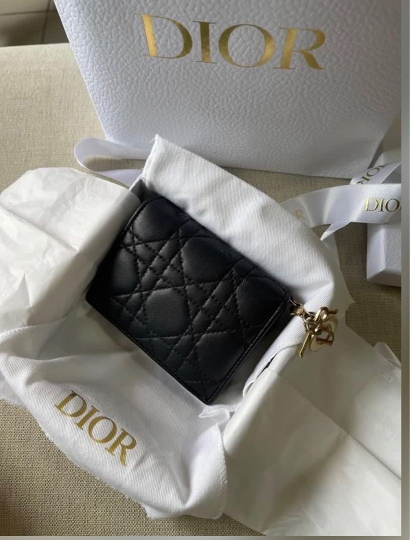 Lady dior lambskin card holder store