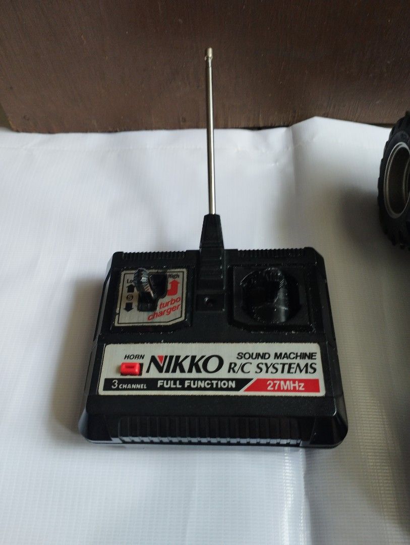 mobil Rc nikko Remote control Black Thunder ( second ), Toys