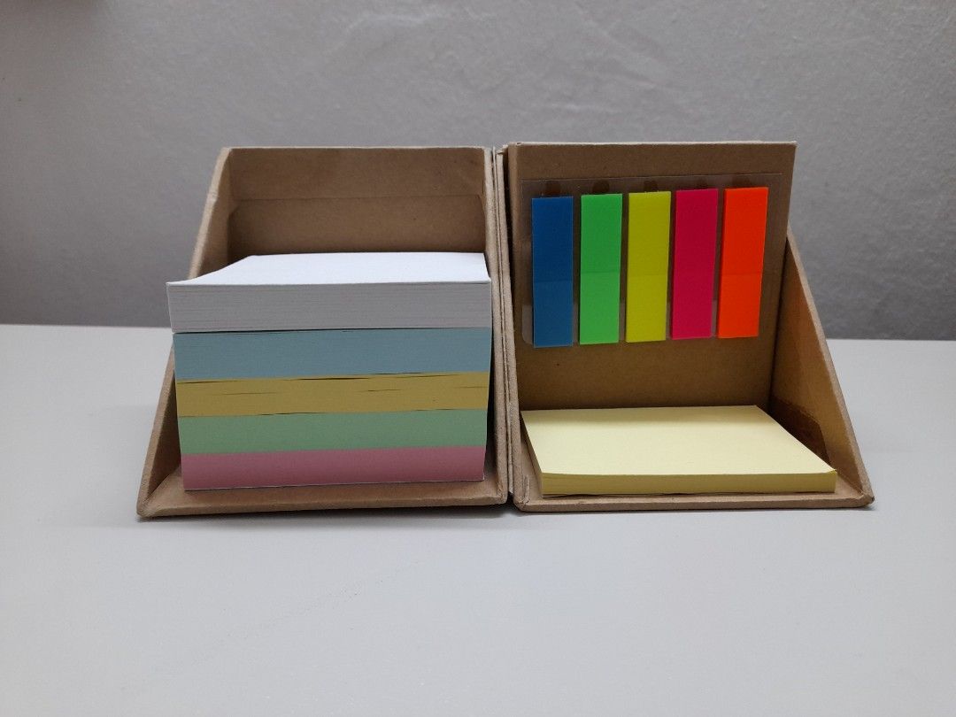 Muda Sticky Notes + Notepad Box Set, Hobbies & Toys, Stationery & Craft, Stationery & School