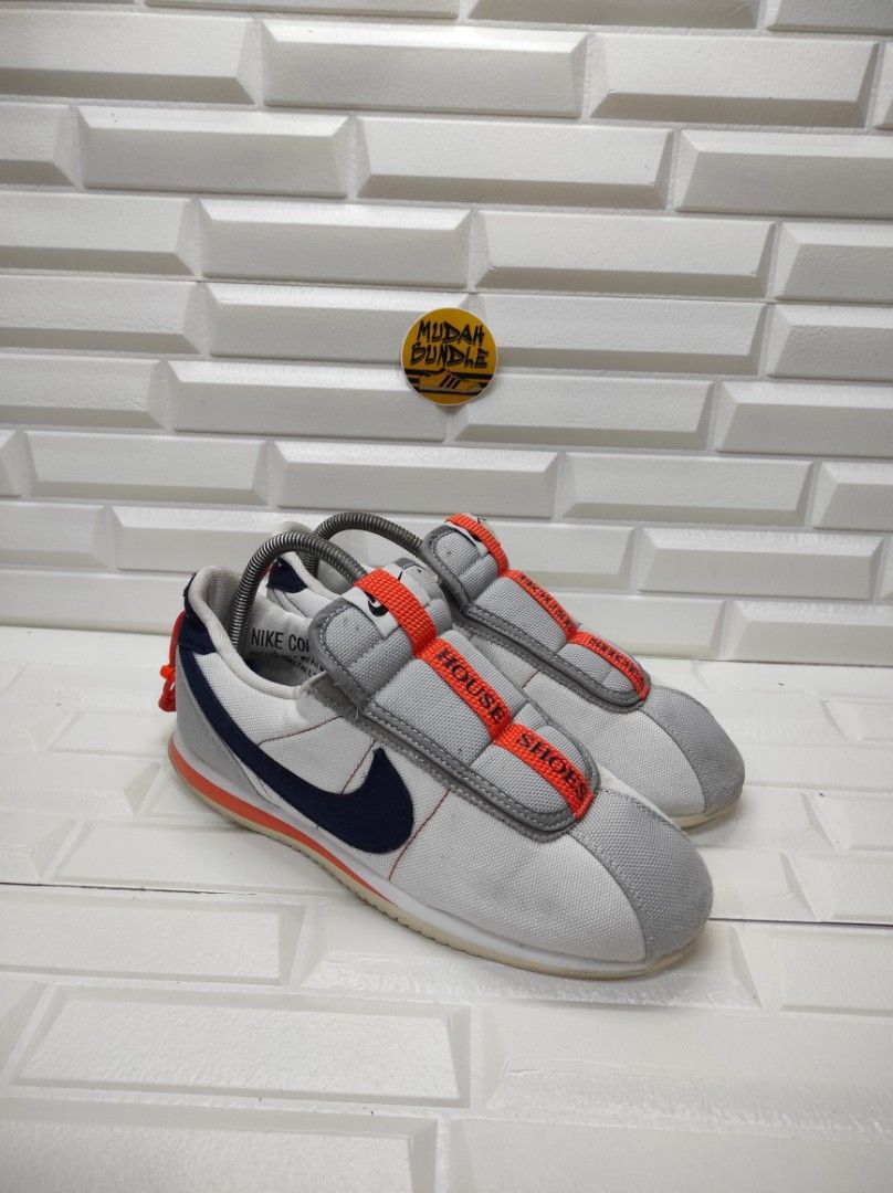 Cortez discount slip on