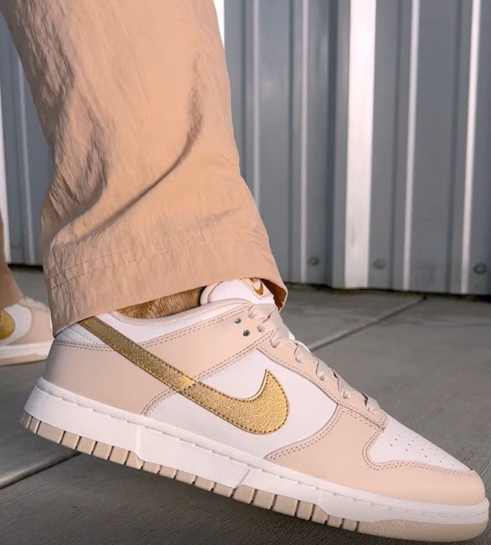 NIKE Dunk Low Gold Swoosh women s last pair